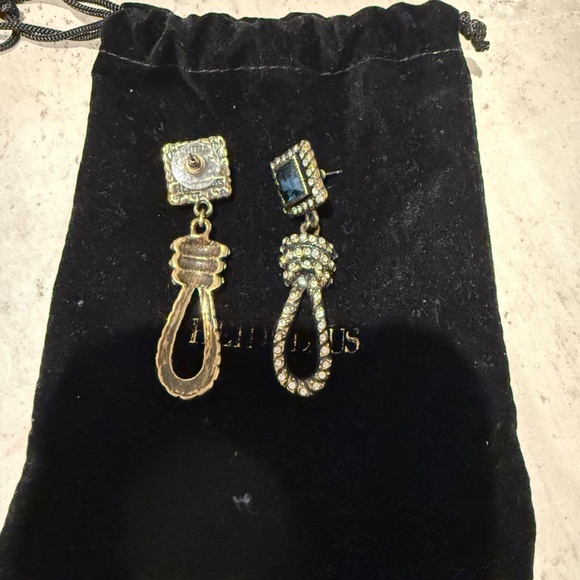 Heidi Daus Blue Crustal Drop Earrings - Picture 2 of 2